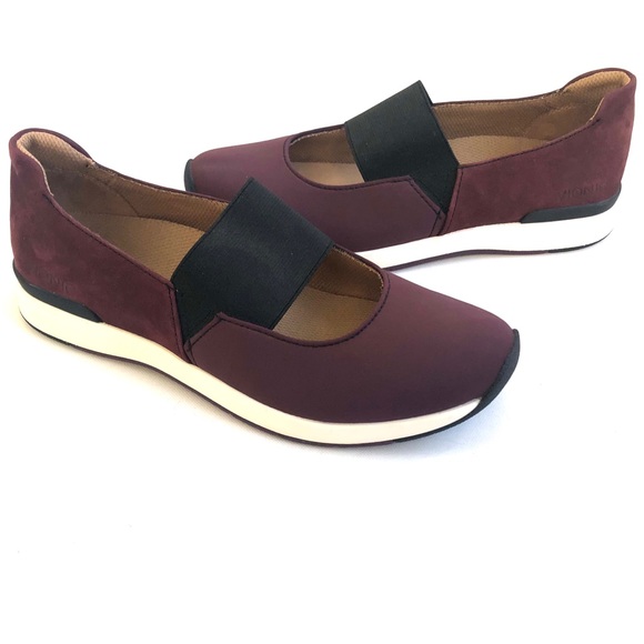 Vionic cosmic cadee Clearance